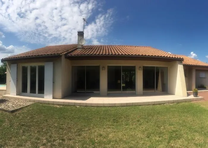 évasion à Proximité De Bordeaux - Piscine Privée Podensac